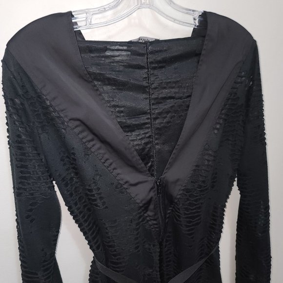 PlastikWrap Textured Hooded Cyberpunk Half Zip Cardigan - Picture 2 of 7